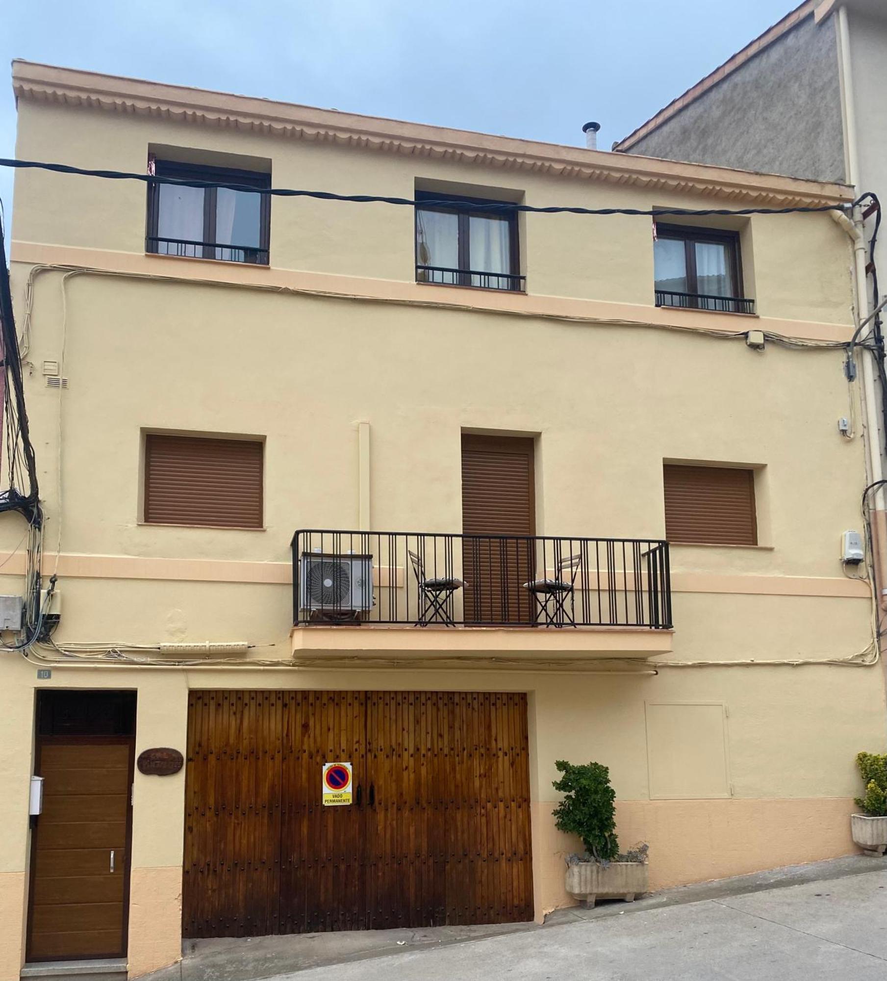 Cal Pintabotes - Apartamento Nuevo En Camarasa Екстер'єр фото